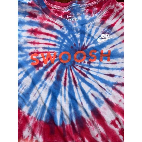 Nike Swoosh Tie-Dye Tee - Picture 3 of 6